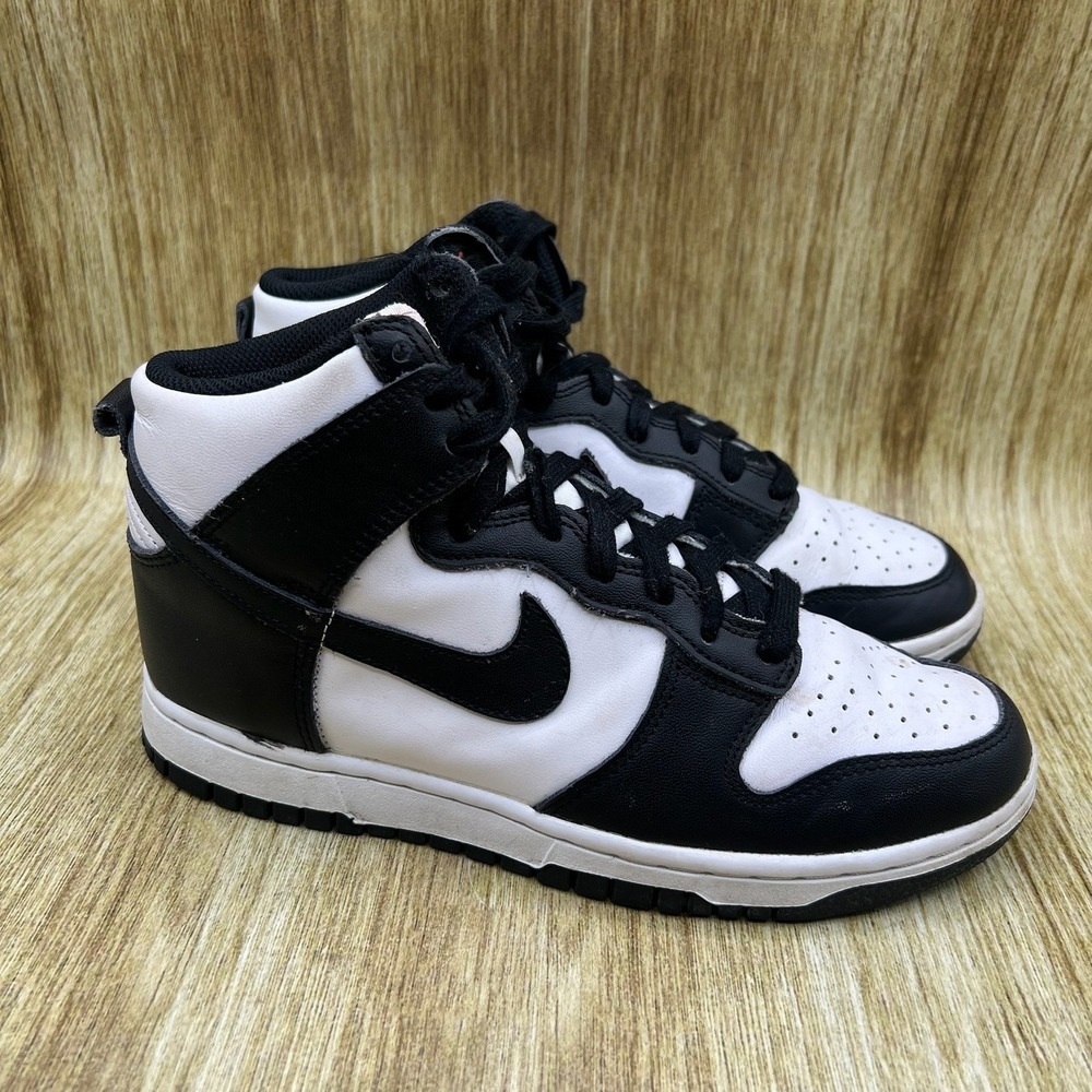 Nike Dunk High Women's Size 7 Retro Black‎ White Panda Shoes Sneakers DD1869-103